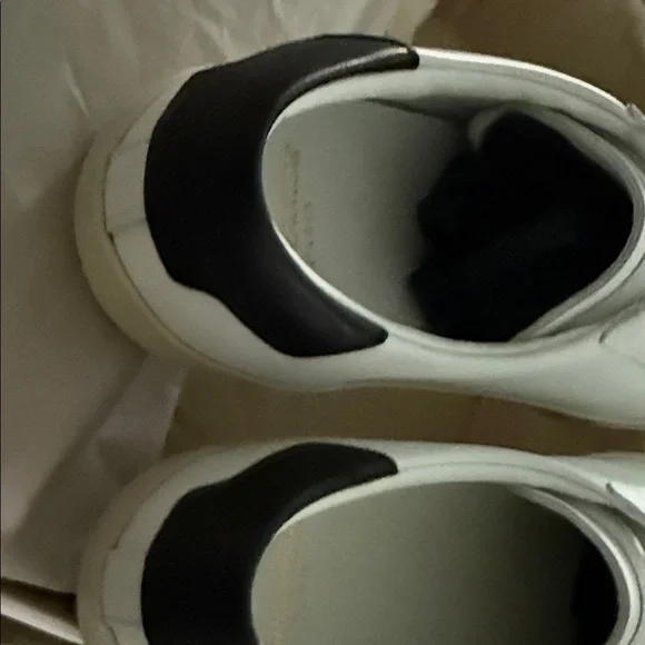 Saint Laurent White and Black Sneakers - Picture 14 of 15